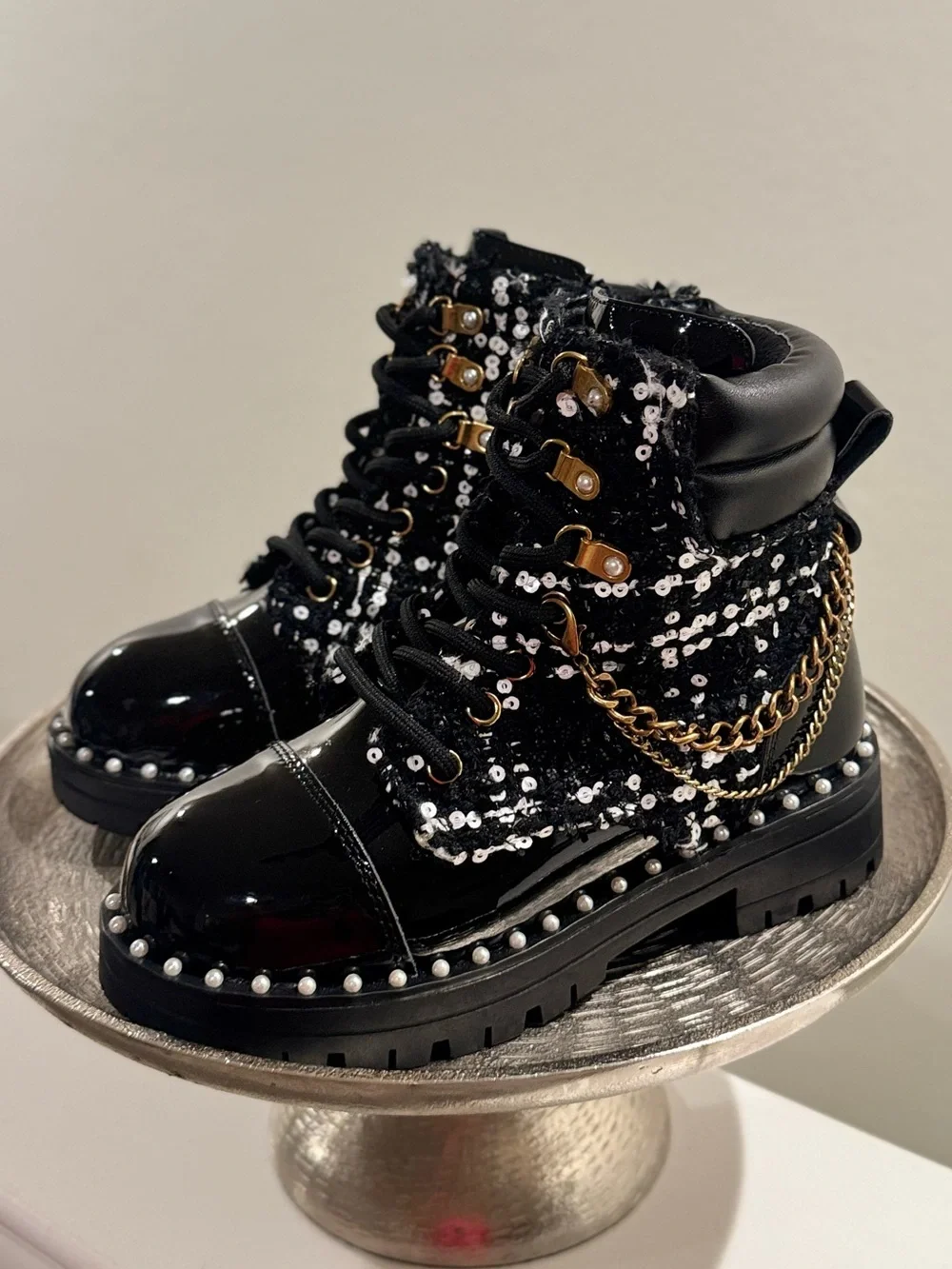 KURT GEIGER Chain Combat Boot . Sizes : 30,31,34 . New !!!